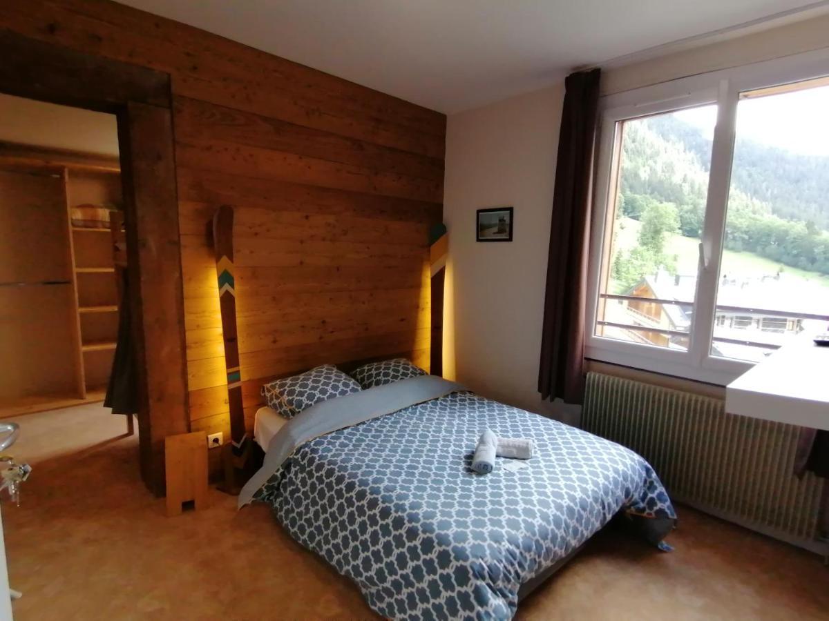 1861 Chatel Hostel Bagian luar foto