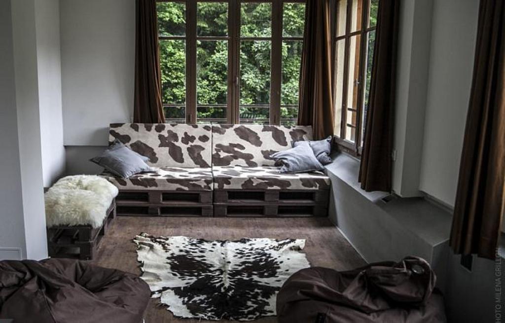 1861 Chatel Hostel Ruang foto