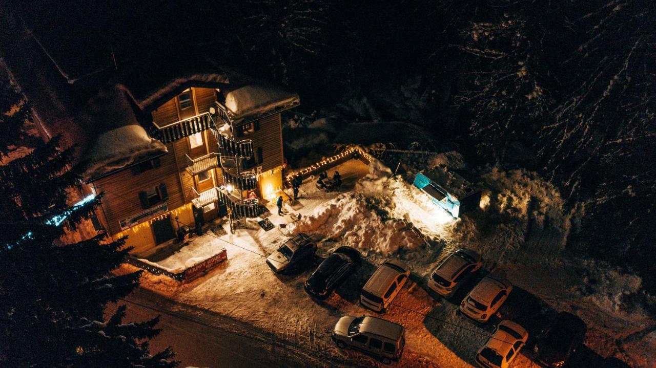 1861 Chatel Hostel Bagian luar foto